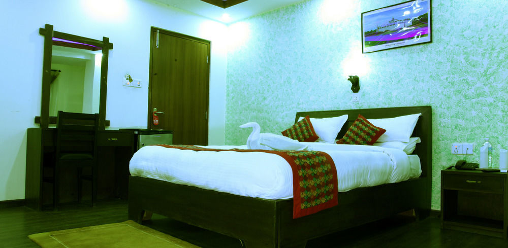 Oyo 153 Aster Hotel Nepal Katmandou Extérieur photo