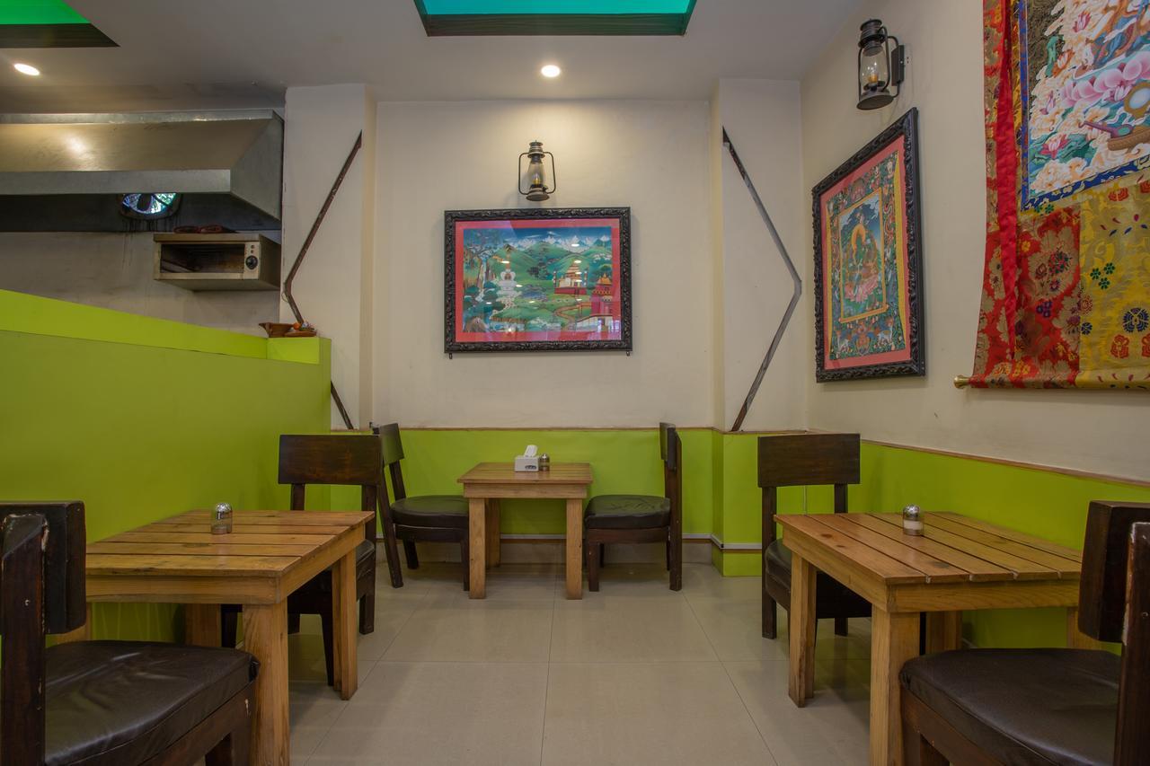 Oyo 153 Aster Hotel Nepal Katmandou Extérieur photo