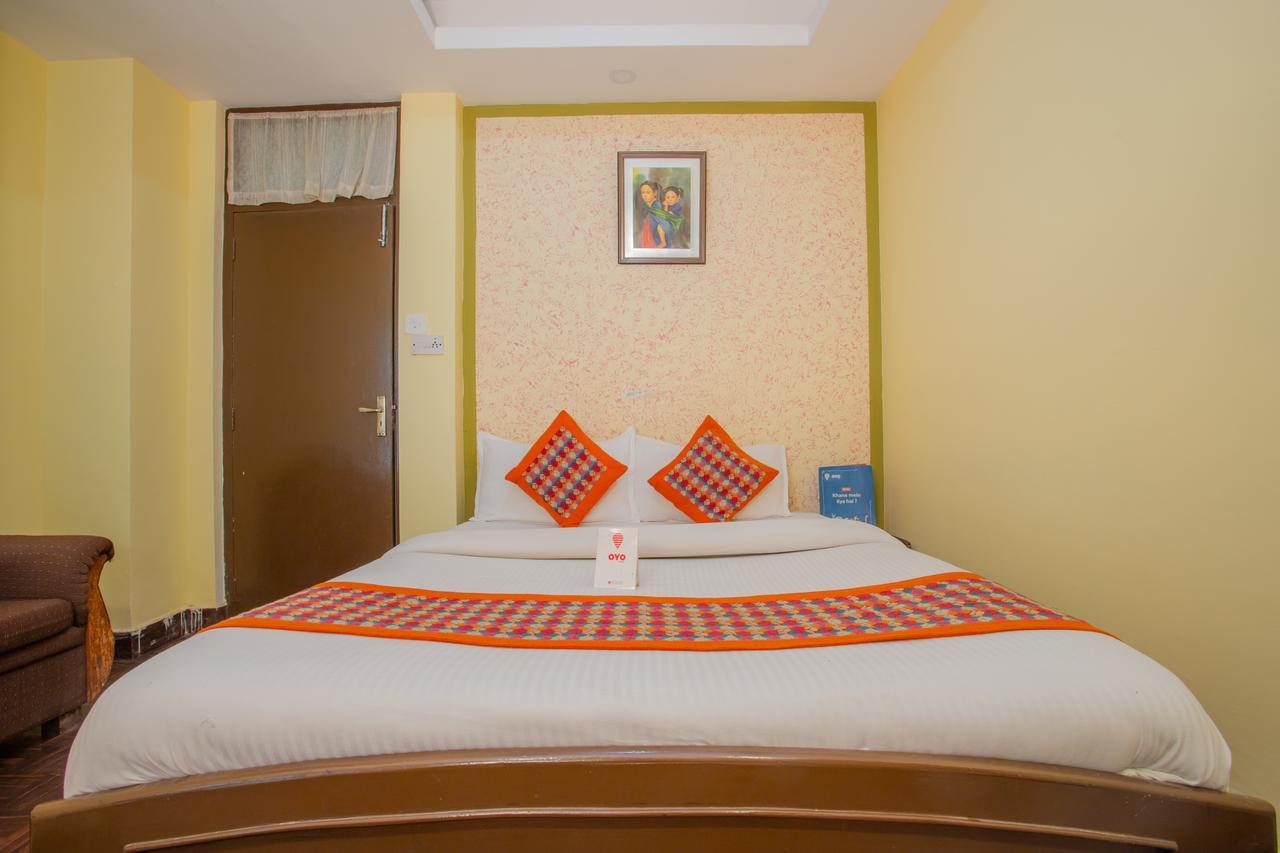Oyo 153 Aster Hotel Nepal Katmandou Extérieur photo