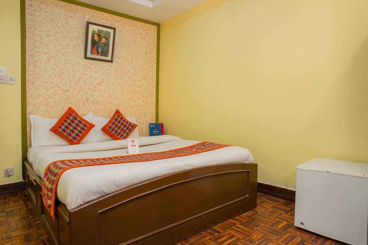 Oyo 153 Aster Hotel Nepal Katmandou Extérieur photo