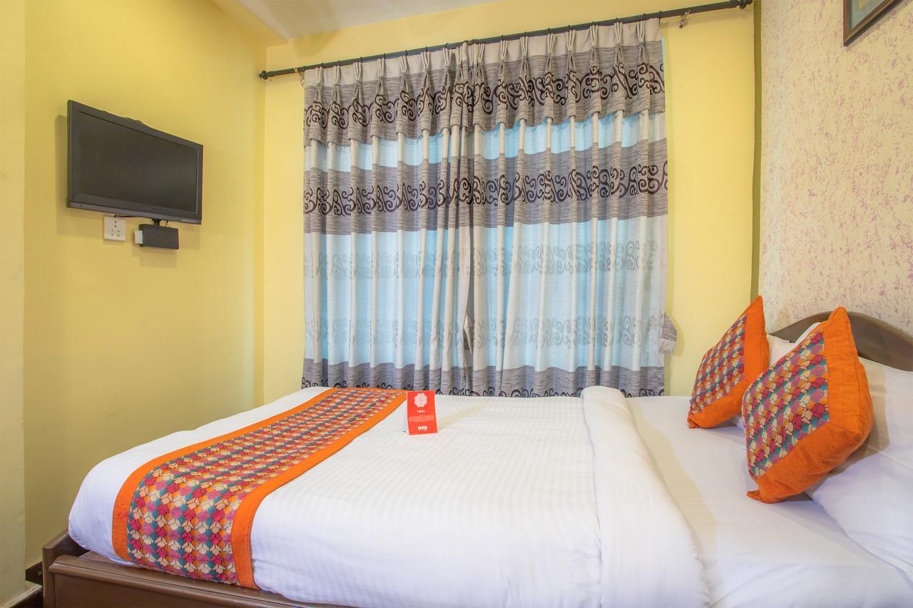 Oyo 153 Aster Hotel Nepal Katmandou Extérieur photo
