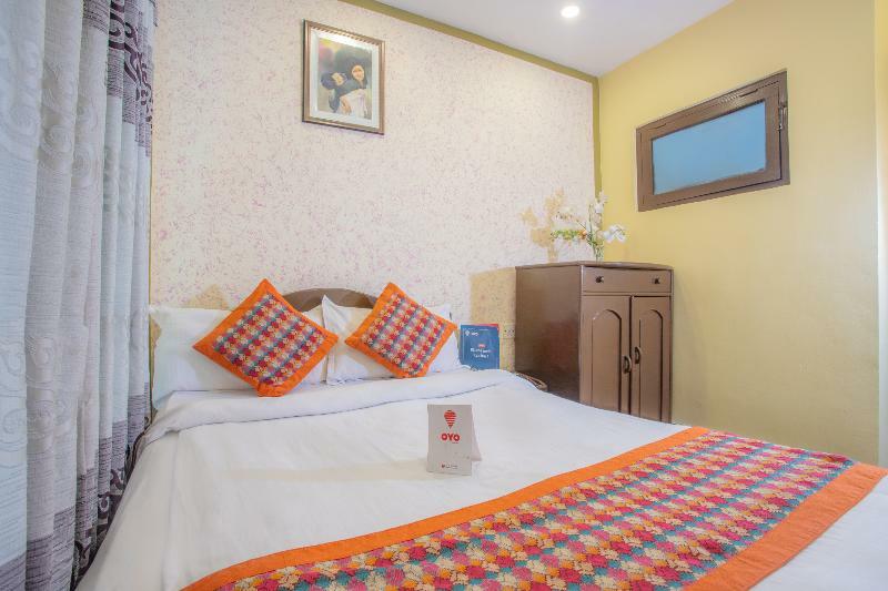 Oyo 153 Aster Hotel Nepal Katmandou Extérieur photo